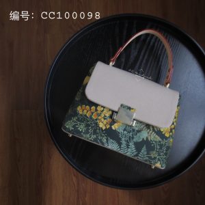 5F781400-959D-4509-89E9-952AD2983758