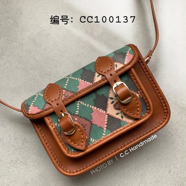 英伦风迷你剑桥包